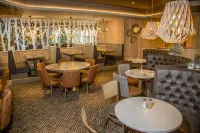 Riverside Lodge Hotel - breakfast
