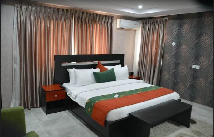 Mitros Residences