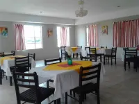 Kesmo Lodge Hotels in Maun