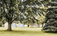 DayDreamer Domes Hotels in Casco Township