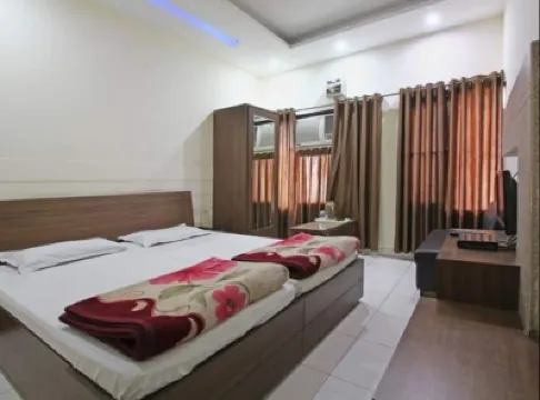 Hotel Maharaja โรงแรมใน