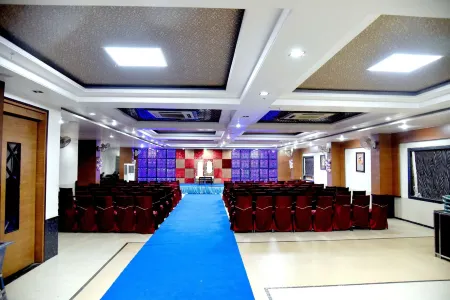 Hotel Simran Pride, Raipur