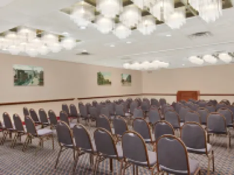 Days Inn by Wyndham Columbus Airport Hotels in Columbus