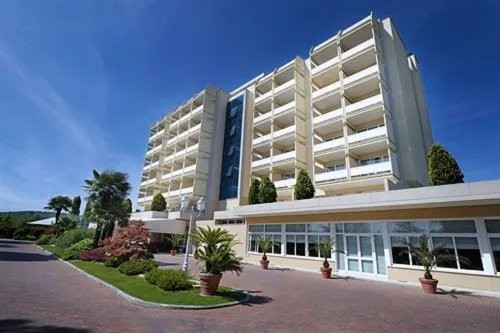 Hotel Des Bains Terme Hotels in Montegrotto Terme