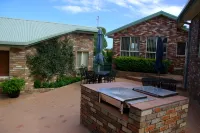 Captain's Quarters Bermagui