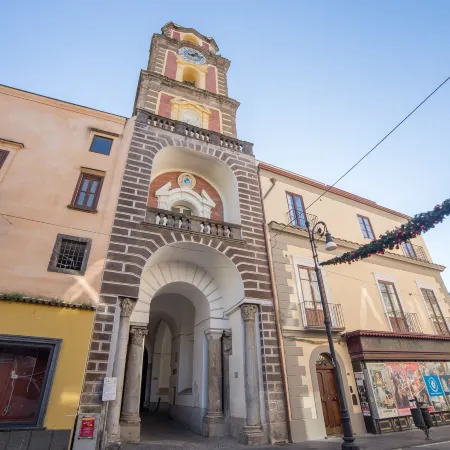 Residenza Il Campanile Отели рядом с достопримечательностью «Пляж Леонеллис»