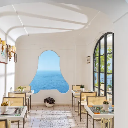 Hotel Punta Regina