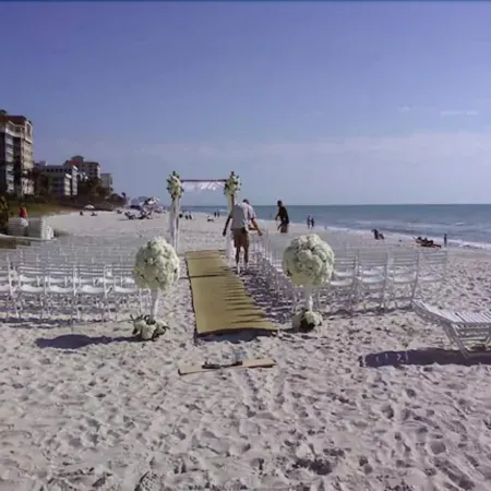 Inn at Pelican Bay
