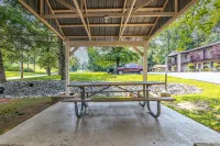 Affordable Corporate Suites - Florist Road Hotels in Hollins