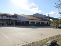 Greenlight Inn & Suites St James Hotels in Phelps County