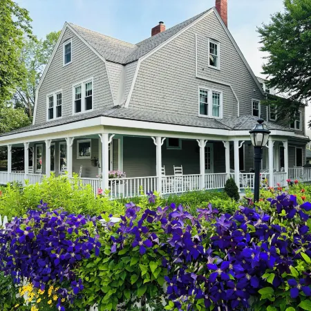 The Belmont Inn