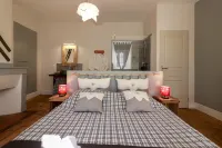 Le Domaine des 3 Marmottes Chambres d' hôtes Hotels in Bagnères-de-Luchon