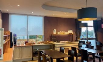 Brit Hotel Magdalena