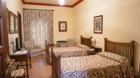 Hotel Cortijo El Esparragal Hotels in Guillena