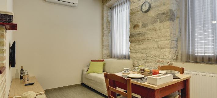 Mimoza Old Town Pula Apartments Hotels in Pula
