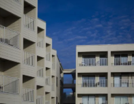 Oceans Pointe, an inspired Bayview condo, Htd Pool Hotels in 