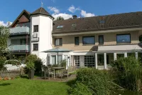 Haus am Wasserfall Hotel dekat Historische Altstadt