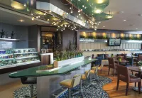 Raouché Arjaan by Rotana - ที่มีบาร์