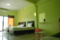 Keeree Guesthouse - Guest houses