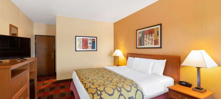 Baymont by Wyndham Spearfish Hotels in Lawrence County