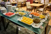 South American Copacabana Hotel - sarapan