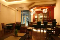 Ambrosia Sarovar Portico - sarapan