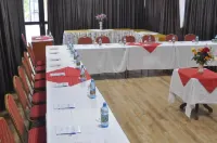 Maxoil Hotel