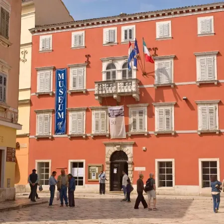 Apartments Regent 3