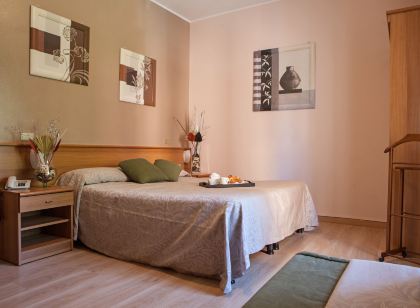 Hotel Adriano