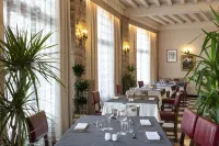 Hotel la Chaumière - พร้อมอาหารเช้า