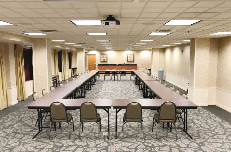 Wingate by Wyndham Louisville East photo 5