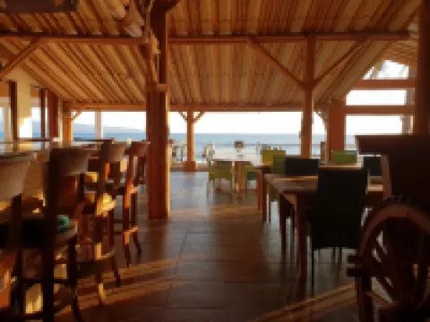 77 Sunset Plaza Hotels in Cisolok