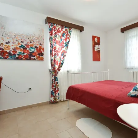 Apartment 1787