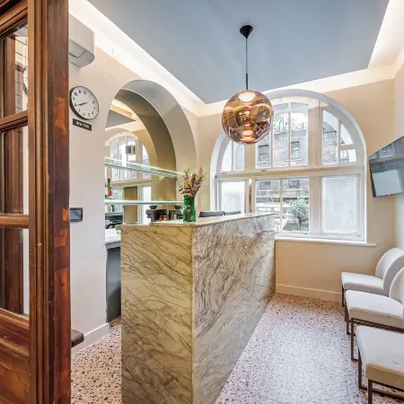 King's Cross Express Inn Отели рядом с достопримечательностью «Старый город»