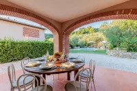 Villa Dondolino, a Stylish Farmhouse