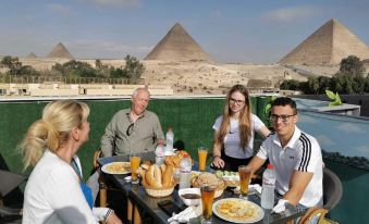Capital Of Pyramids Hotel