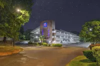 Motel 6 Charlotte, NC - Coliseum Hotels in Mecklenburg County