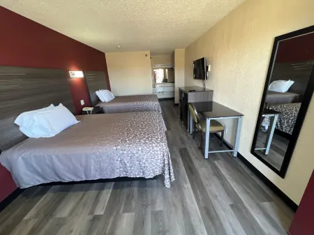 CourtesyStay Отели рядом с достопримечательностью «Харди Альмон Соссер Комплекс»