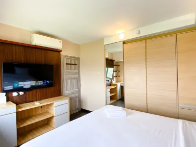 Best Deal and Homey 1Br Apartment Grand Sentraland Karawang Hôtels à : Wadas