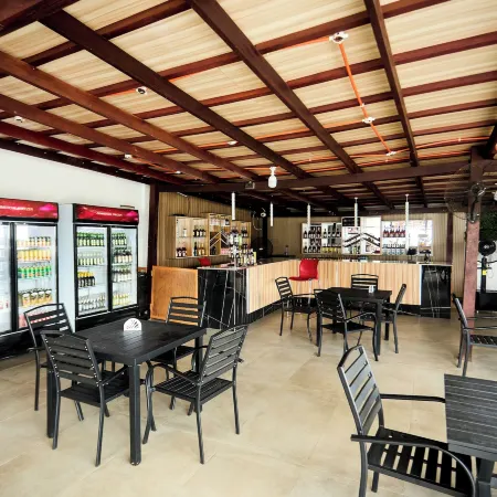 Abram Hills Hotel Ltd