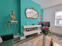 Eclectic 1Bd in the Heart of Cheltenham!