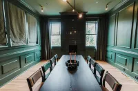 Stonebreaker Hotel