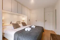 Huswell - Apartment on Top Location in Knokke with Parking