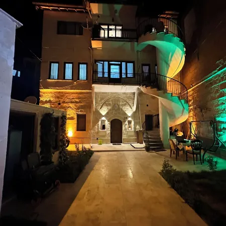 Uluyol Stone House