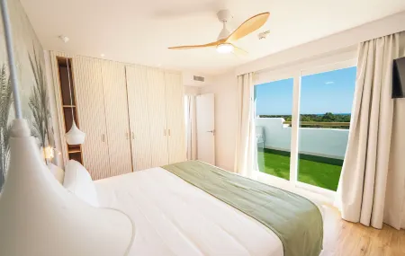 Punta Candor Suites Отели рядом с достопримечательностью «Playa de la Costilla»