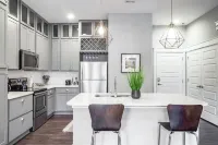 에모리 병원 대학 근처의 럭셔리 아파트먼트