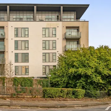 Festival Place Modern Town Center Apt