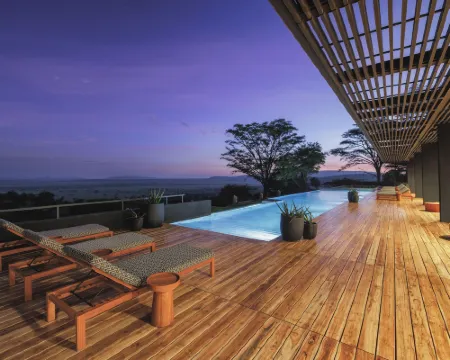 塞倫蓋蒂探險者 塞倫蓋蒂酒店