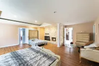 LUXURY BAY SHORE HOME Hôtels à : Ocean Beach