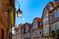 REGIOHOTEL Bunte Stadt Wernigerode - #DirektInDerAltstadt #PrimaFrühstück #TopPreisLeistung #FrischRenoviert